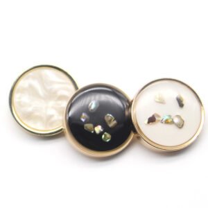 Euramerican style elegant vintage square shape shell powder button for clothing