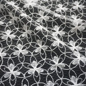 Latest White Embroidery lace Fabric 3D Lace Mesh Fabric for Women Dress