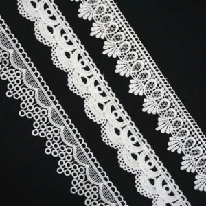 Custom New White Embroidered Lace Fabric Trim Ribbon Water Soluble Guipure Lace Trimming for Sewing