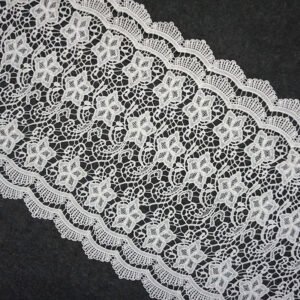 Manufacturers direct custom colors 100% polyester embroidery lace trim