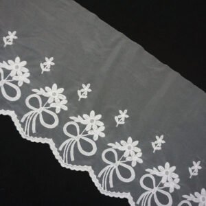 Water Soluble White Embroidered Lace Trimming Polyester Tulle Lace Ribbon For Dress