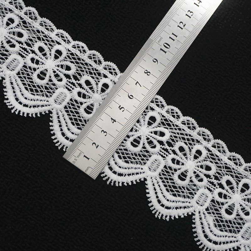 Custom New White Embroidered Lace Fabric Trim Ribbon Water Soluble Guipure Lace Trimming for Sewing