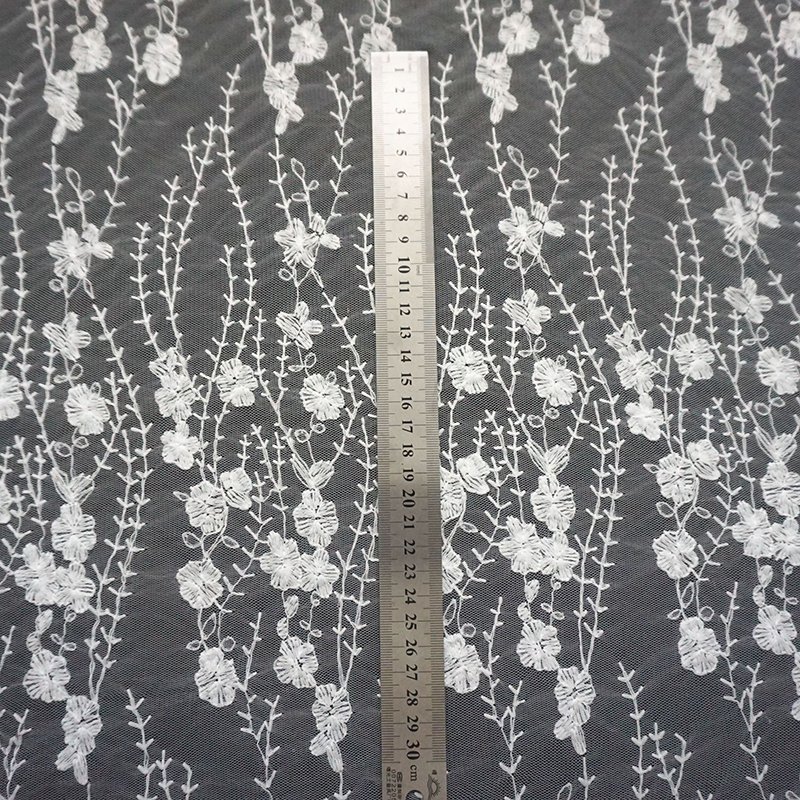 New design flower embroidery mesh fabric white lace water-soluble fabric for women's dress