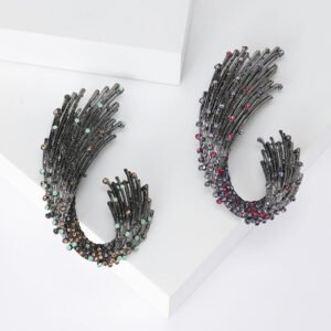 European and American fashion retro alloy rhinestone wave brooch