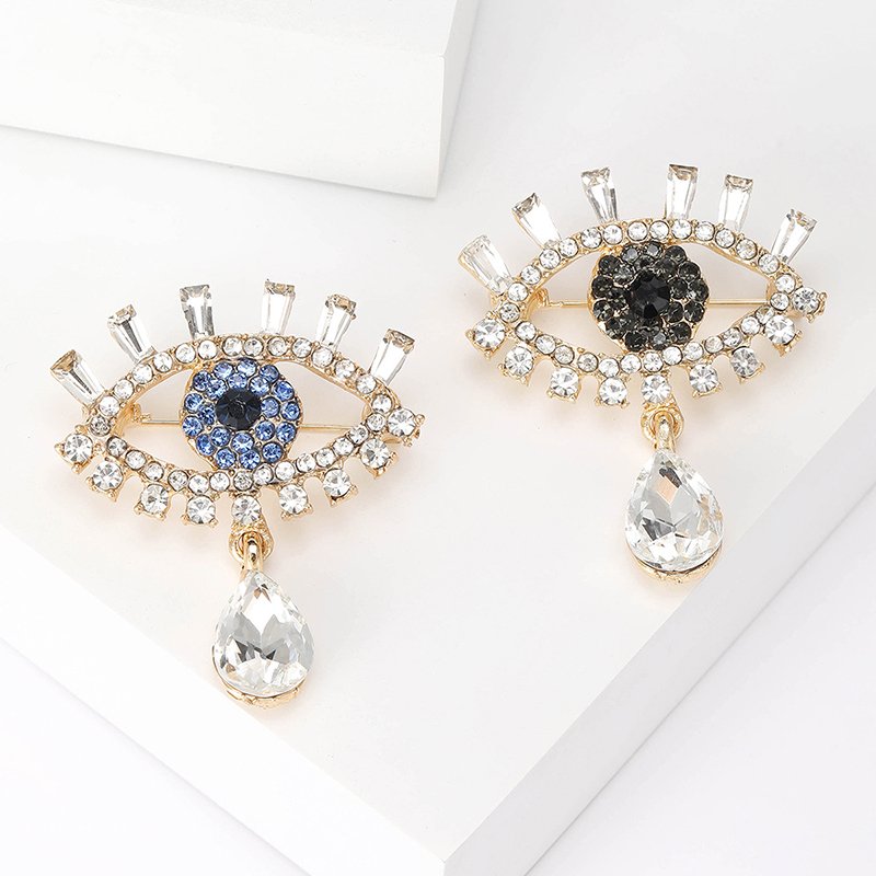 Creative Eye Diamond Rhinestone Brooch Exquisite Crystal Simple Pin Buckle Coat Suit With Accessories