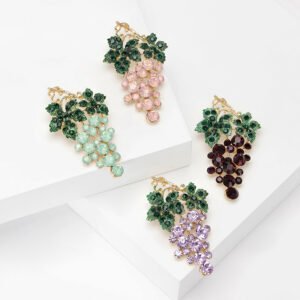 Fashion Rhinestone Grape Brooch High-end Elegant Simple Collar Pin Brooch