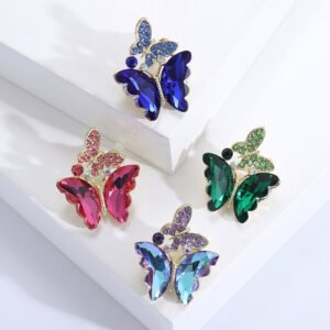 High-end Butterfly Brooches Women Fashion Jewelry Rhinestone Brooches For Suit Accessories Clothes Safety Brooch Pin For Women